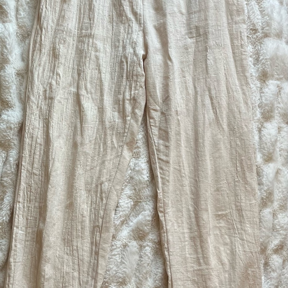 Set - Picture 3 of 4